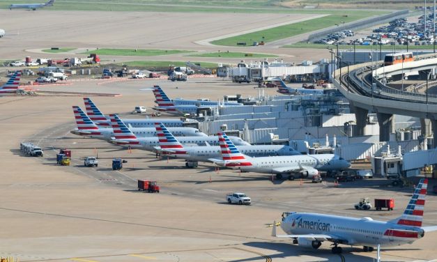 American Airlines to debut Starlink-powered WiFi from 2027