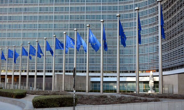 EU introduces new rules on airline baggage and passenger compensation