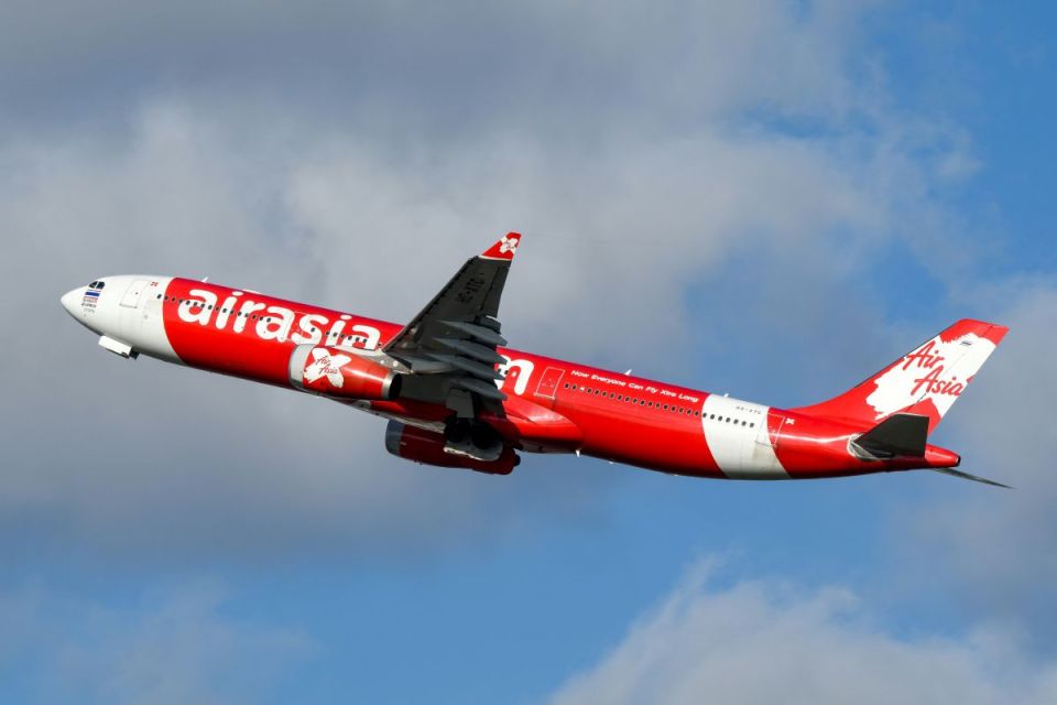 Fuel costs take their toll as AirAsia report $200 million loss